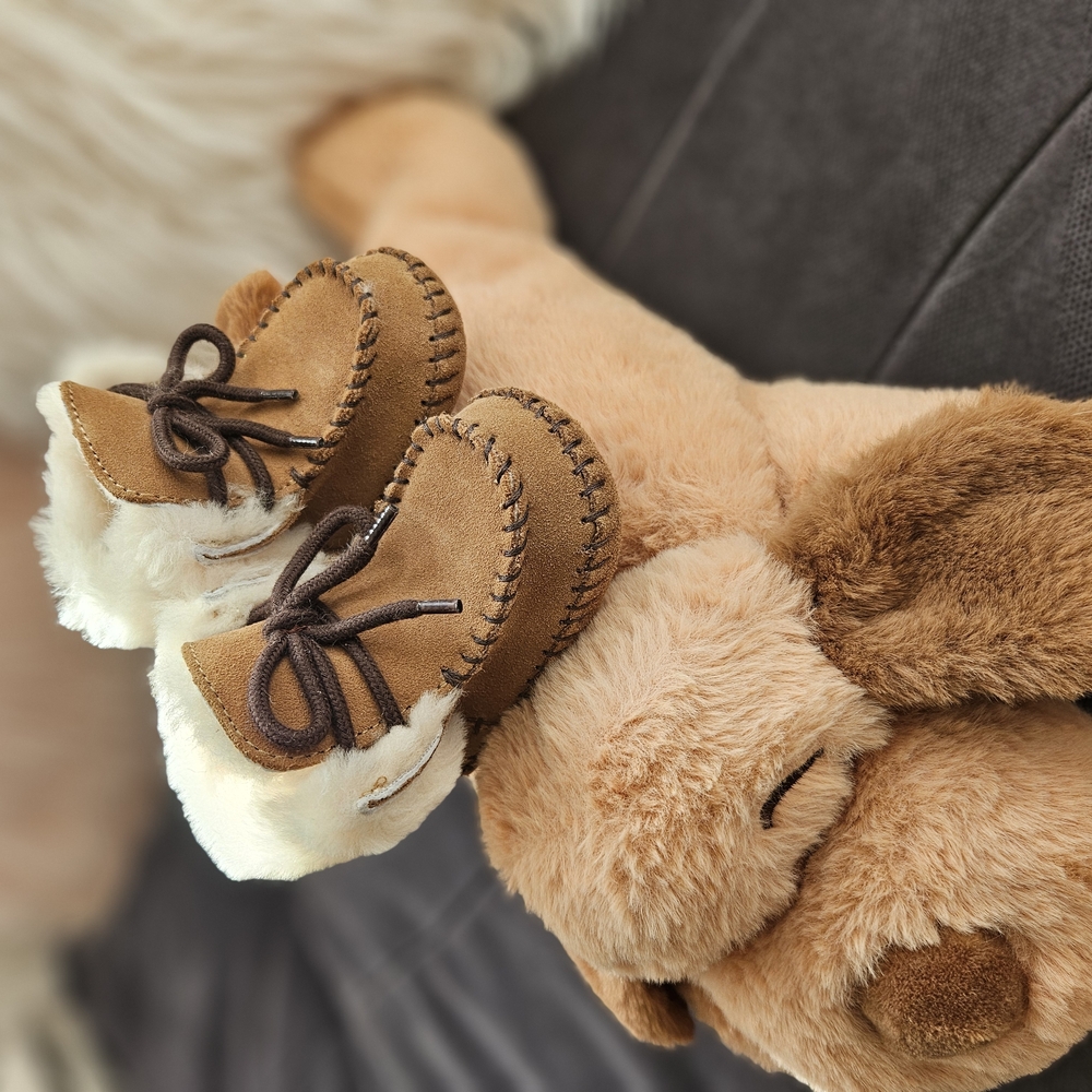 Tan Baby Moccasins with Fur Lining
